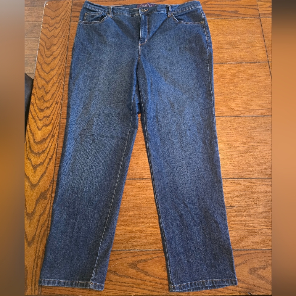 Gloria Vanderbilt Amanda* Dark Blue Straight Leg Jeans